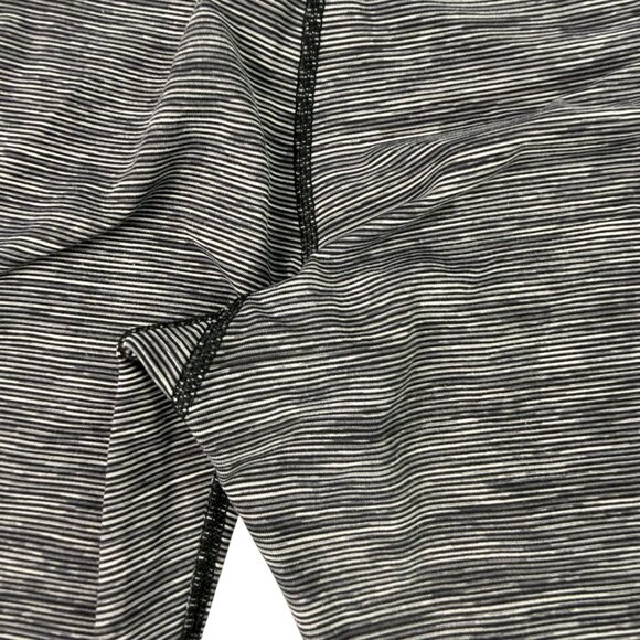 Lululemon High Times 7/8 Mesh Luxtreme Women’s 4 - Picture 8 of 15